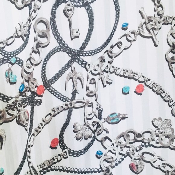 🤑FREE w/ purchase! H&M Conscious Chain Print Tank - Picture 11 of 16